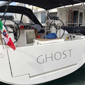 Dufour 512 GHOST